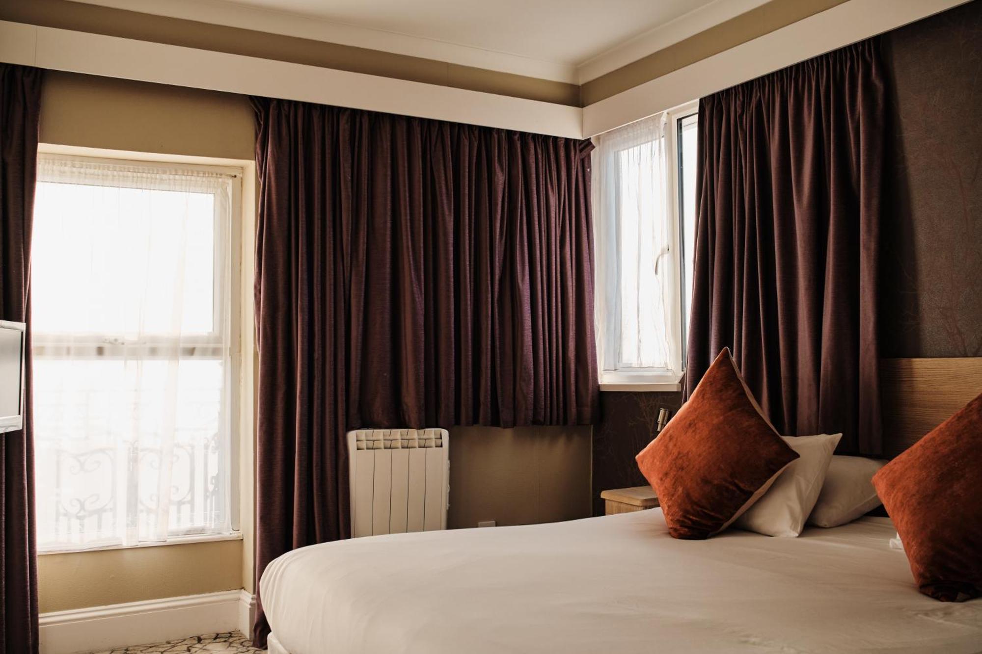 Hotel De Normandie Saint Helier Jersey Стая снимка